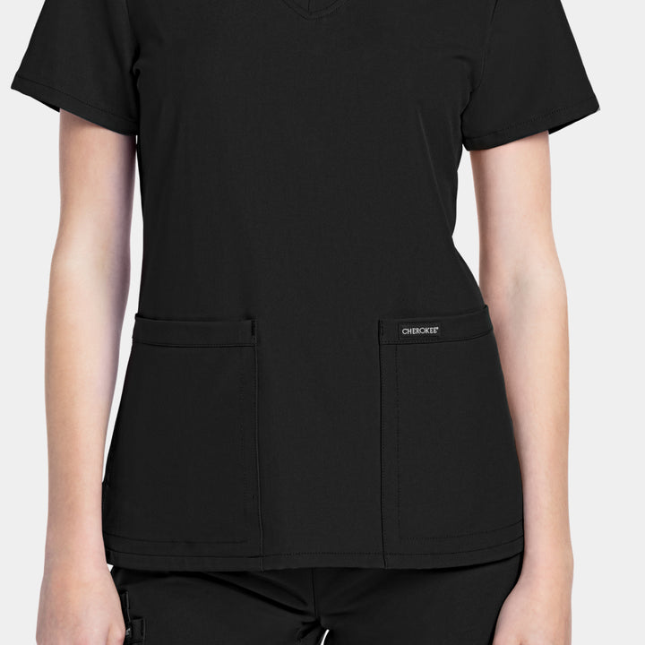 Cherokee Workwear Originals Ultra women’s CK953A scrub top in Black – close-up of pockets