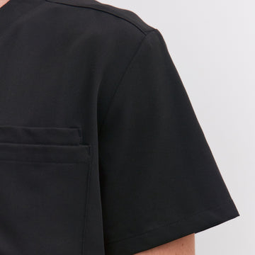 Sleeve detail of Allscrubs Men’s Zen Scrub Top in black